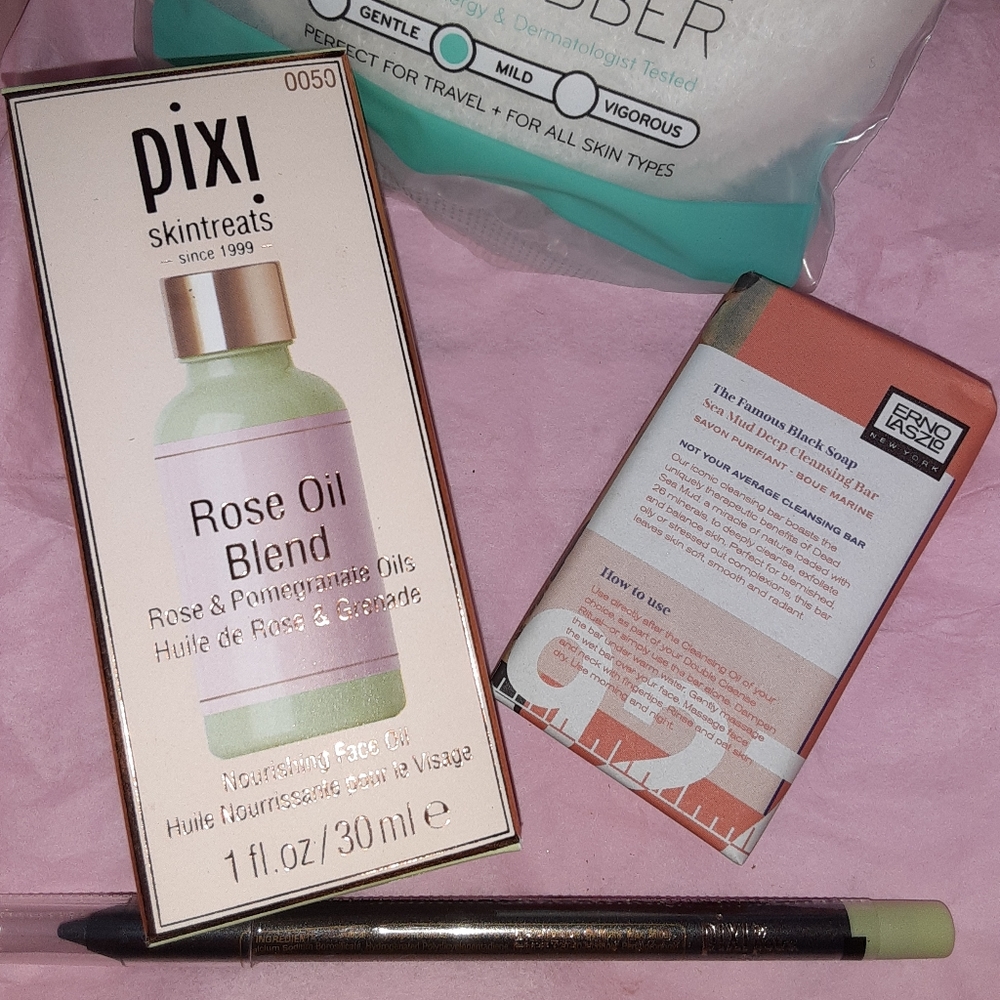 Pixie Rose Oil Blend +Bonus Items